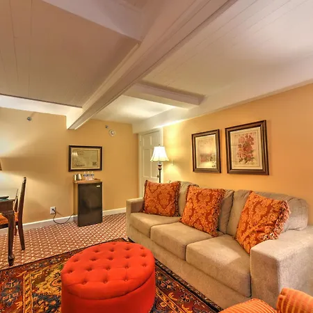 Casa De Solana Bed And Breakfast-3