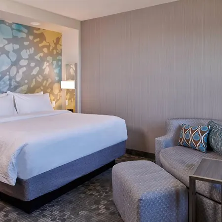 Courtyard By Marriott Petoskey At Victories Square-3