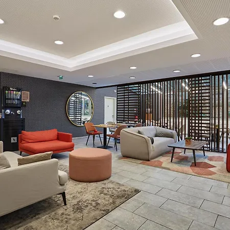 Appart'Hotel Odalys City - Paris Montmartre-3