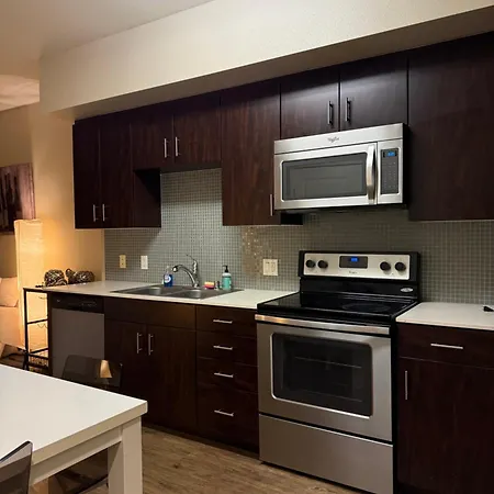 Wilshire La Brea Apartments-2