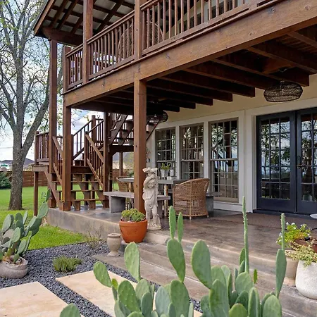 Rockhouse At Ololo Hot Tub Pool Sleeps 12-2