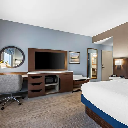 Hampton Inn Greenville-2