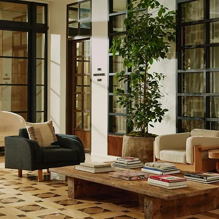 The Maybourne Beverly Hills, Maybourne-3