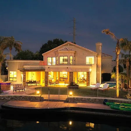 Lakeside Luxury Val Vista-3