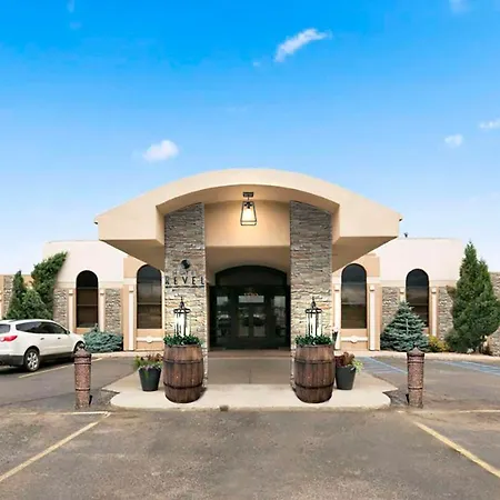 Revel Hotel Minot - Surestay Collection By Best Western-3