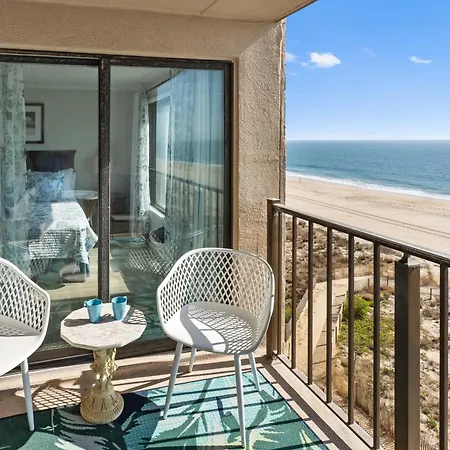 Oceanfront 2-Bedroom Condo At Marigot Beach-2