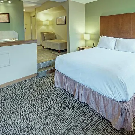 Mountain Side Hotel Whistler By Executive-3