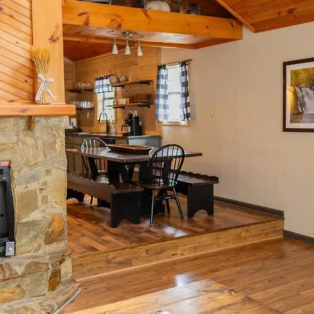 Private Cabin In The Smokies!-3