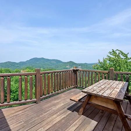 Papa Bear Lodge-3