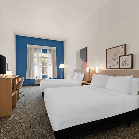 Spark By Hilton Homewood Birmingham-3