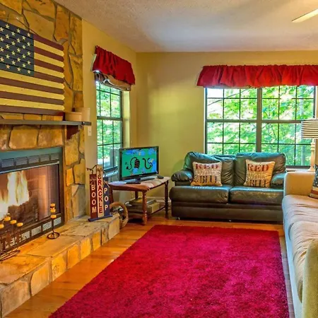 Patriotic Cabin Close To Pigeon Forge And Gatlinburg-2