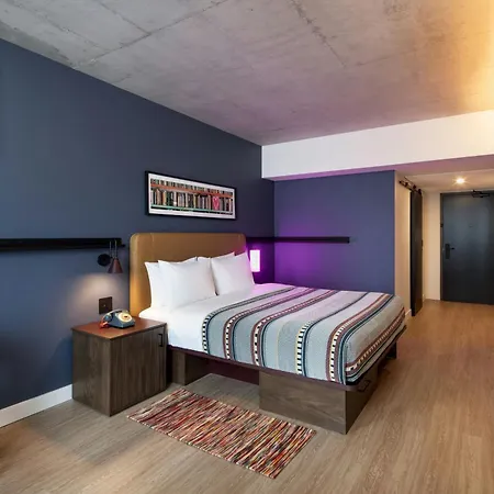 Moxy Montreal Downtown-2