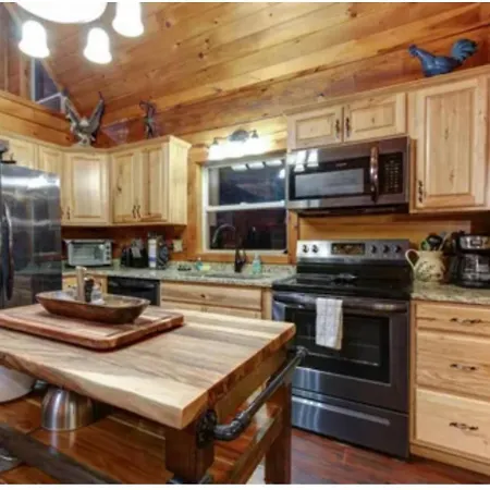 Bear Country Cabin-2
