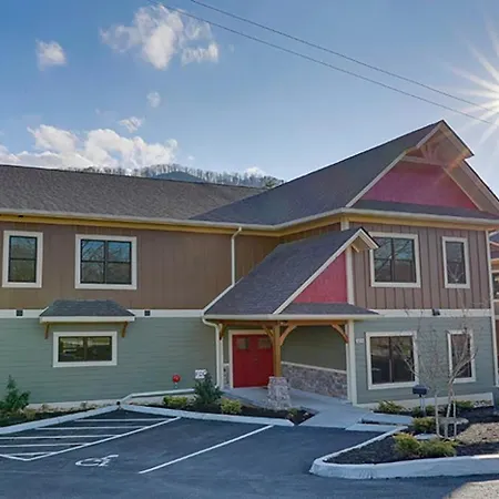 Big Cypress Mansion By Venture Smoky Mountains-2