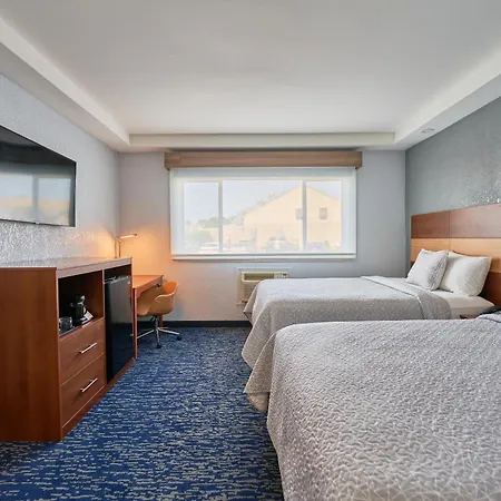 Hyannis Plaza Hotel-3