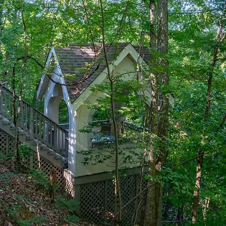 Gatlinburg Mansion By Avada Properties-2
