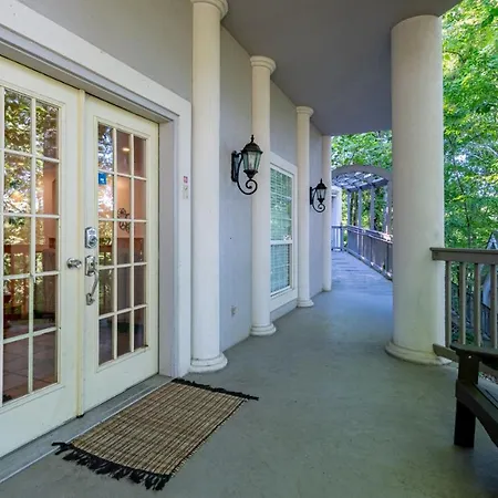 Gatlinburg Mansion By Avada Properties-3