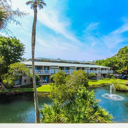 Players Club Resort-3