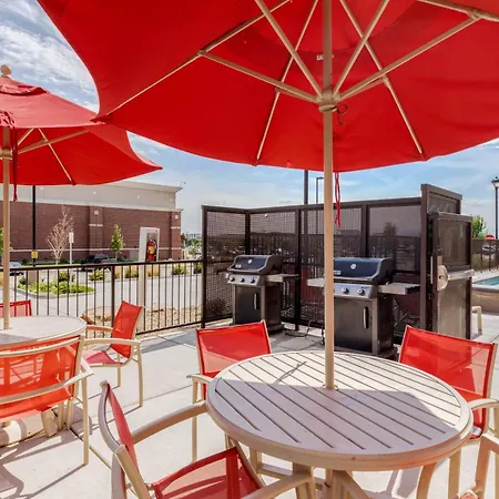 Comfort Suites Loveland-2