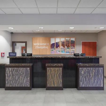 Hampton Inn & Suites Tulsa/Tulsa Hills-3