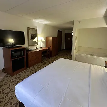 Americinn Lodge & Suites Of Appleton-2