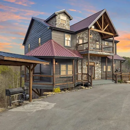 Grand Splash Lodge Cabin-3