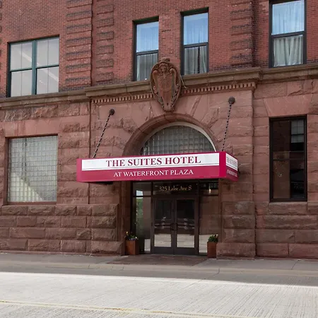 The Suites Hotel At Waterfront Plaza-2