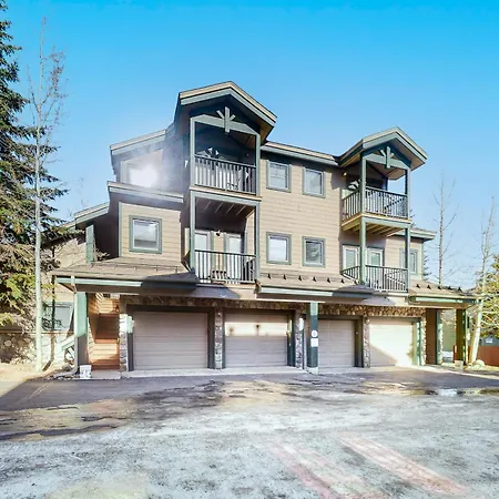 Twin Elk Lodge-2