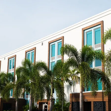 Kompose Boutique Resort @ Theme Parks-2