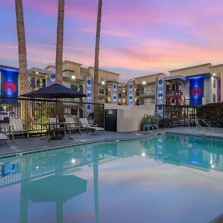 Best Western Courtesy Hotel - Anaheim Resort Amusement Park-2
