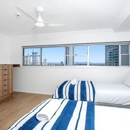 Pacific Plaza Apartments-3