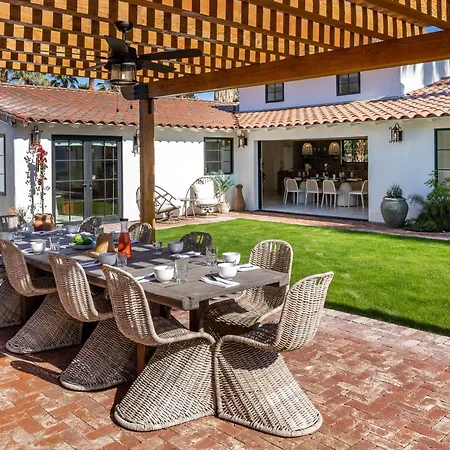 Casa De Tierra By Acme House Company-2