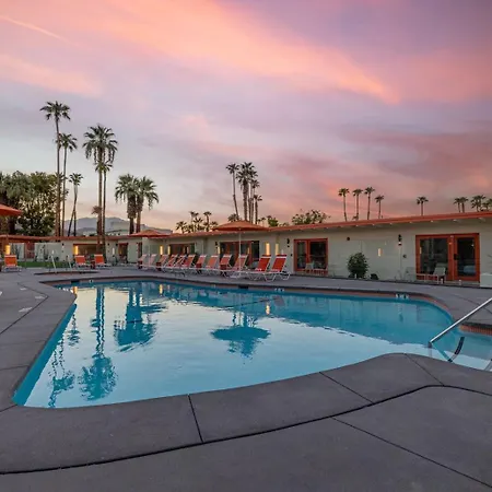 Mojave Resort - Adults Only-2