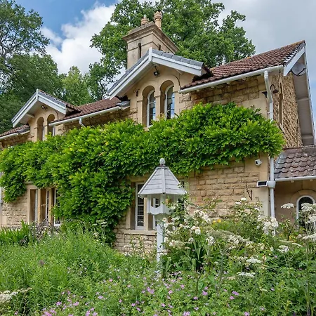Lower Shockerwick Lodge-3