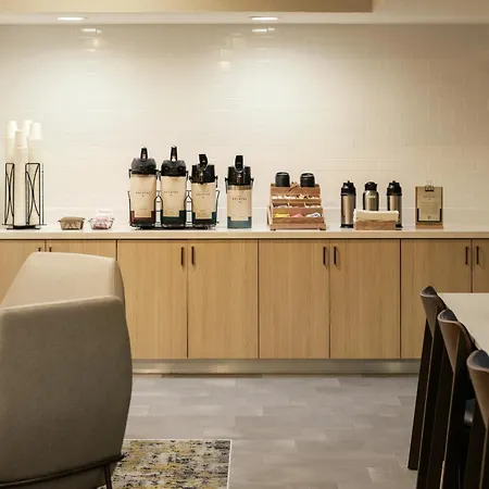 Fairfield Inn & Suites By Marriott Miami Airport South-2
