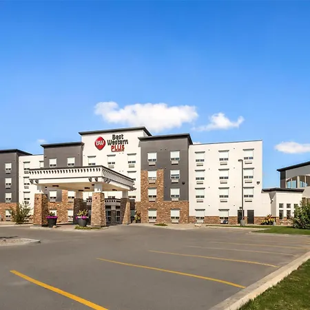 Best Western Plus Service Inn & Suites-3