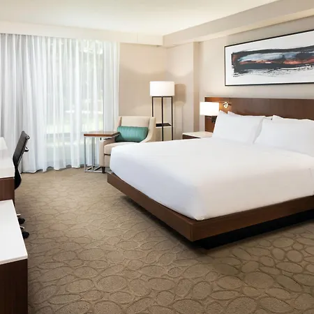 Delta Hotels By Marriott Minneapolis Northeast-3