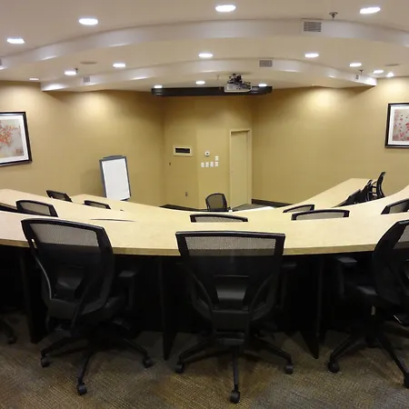 Holiday Inn Windsor - Ambassador Bridge By Ihg-3