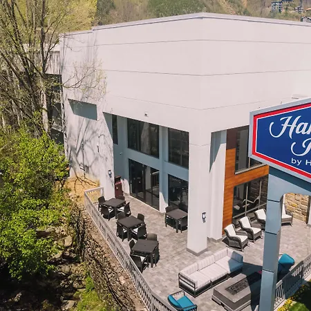 Hampton Inn Gatlinburg-2