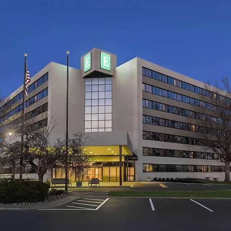 Embassy Suites By Hilton Kansas City Overland Park-3