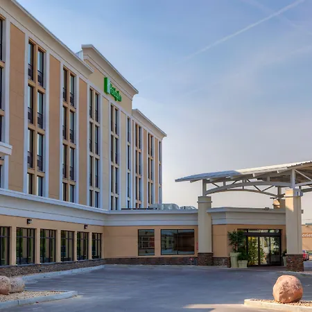 Holiday Inn Express Winnipeg Airport - Polo Park By Ihg-3