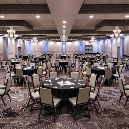Pomeroy Hotel & Conference Centre-2