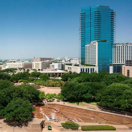 Sheraton Fort Worth Downtown Hotel-2
