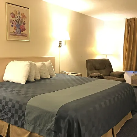 Americas Best Value Inn Champaign-3