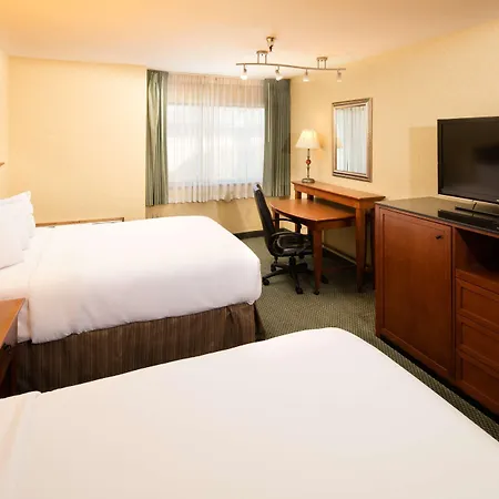 Red Lion Hotel Wenatchee City Center-2