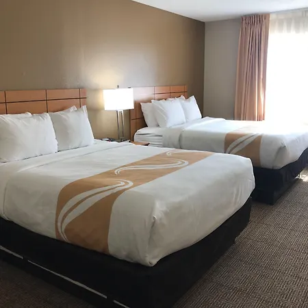 Quality Inn & Suites Springfield Southwest Near I-72-3