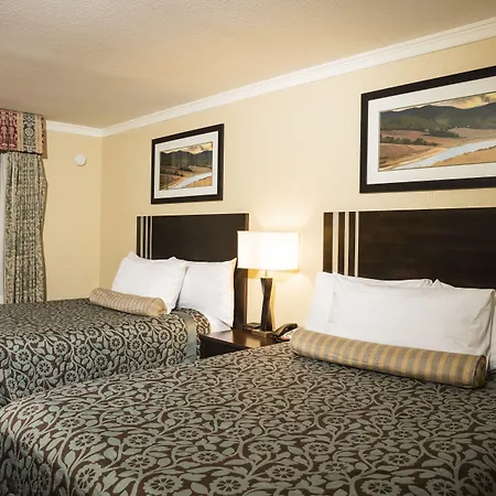 Days Inn By Wyndham Concord-3
