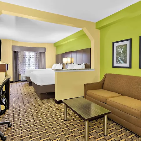 Best Western Knoxville Suites - Downtown-2