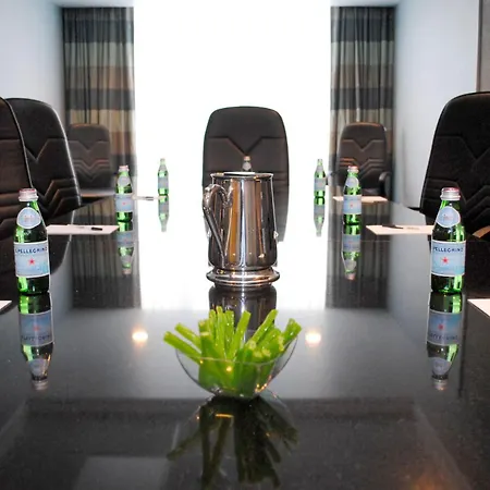 Doubletree By Hilton Chatsworth-2