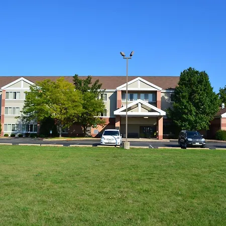 Days Inn & Suites By Wyndham Madison-2